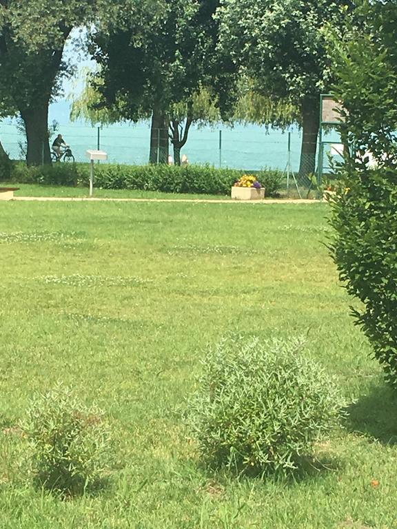 Cuki Apartmanok Siófok Esterno foto