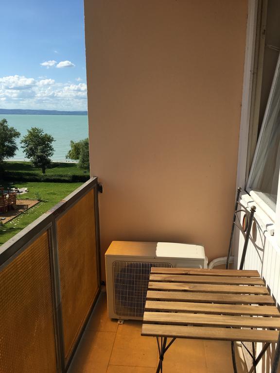 Cuki Apartmanok Siófok Esterno foto